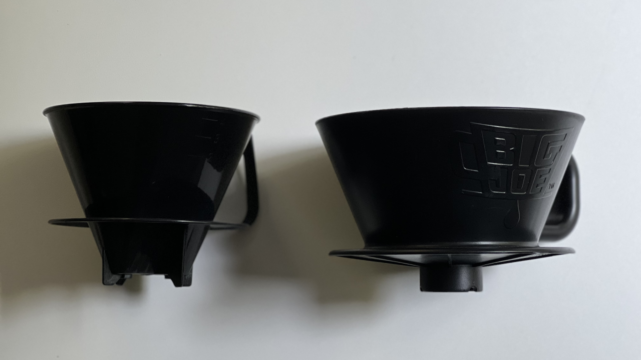 Are Flat Bottom or Cone Pour Over Coffee Makers Better?